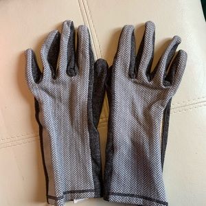 Lulu Lemon gloves